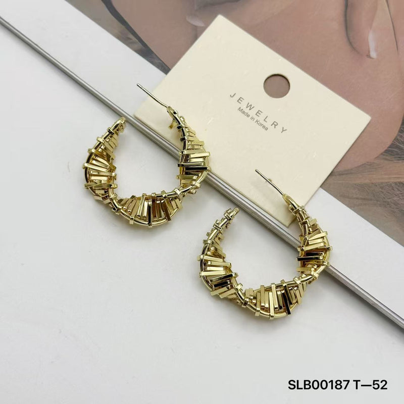 Aura Twists Chunky twisted earrings